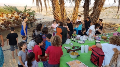 עין תמר יום הולדת 